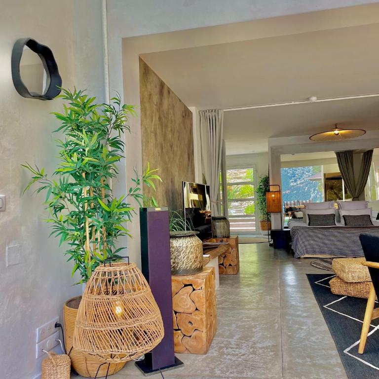 Hotel de La Plage - Mahogany - Appartement 1 chambre avec Piscine Privée et Terrasse avec Vue sur la Mer - 13