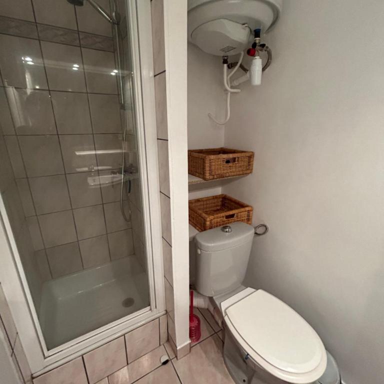 Studio Vue Mer situé à côté de la plage Quartier des Quilles - Estudio con vistas al mar - 7