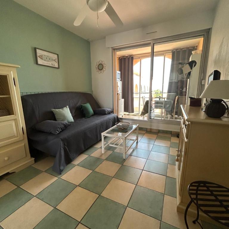 Studio Vue Mer situé à côté de la plage Quartier des Quilles - Estudio con vistas al mar - 17