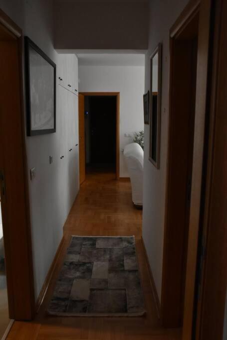 Toffee B&B - Two-Bedroom Apartment - 11