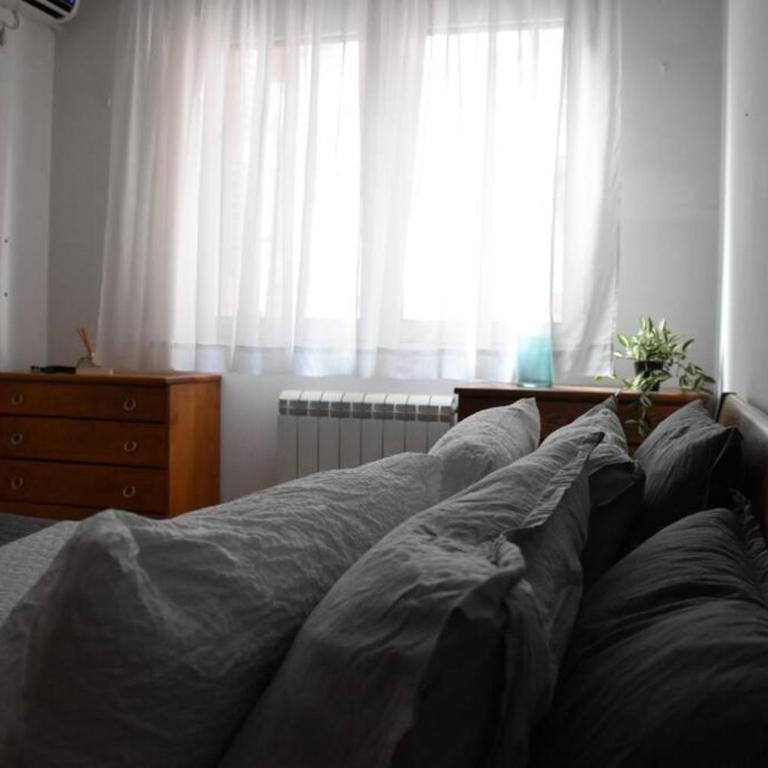 Toffee B&B - Two-Bedroom Apartment - 15