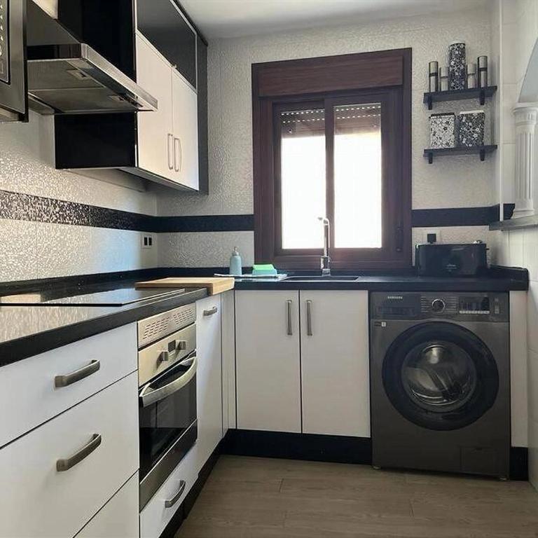 Apto Familiar Balcones a la Muralla - Two-Bedroom Apartment - 9