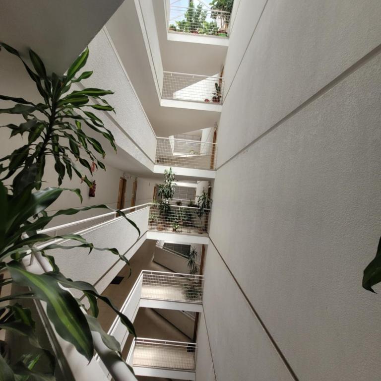 Alojamiento ENTERO en Madrid, con ACCESO PRIVADO - Standard Double Room with Fan - 9