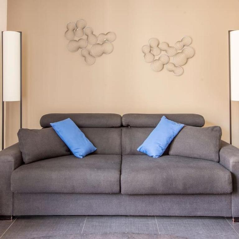 Balcony-Beautiful-Central-1 block beach-A.C-WIFI - Appartement 1 Chambre - 7