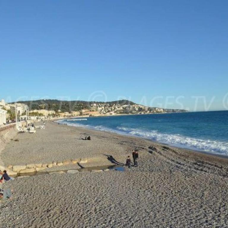 Balcony-Beautiful-Central-1 block beach-A.C-WIFI - Appartement 1 Chambre - 14
