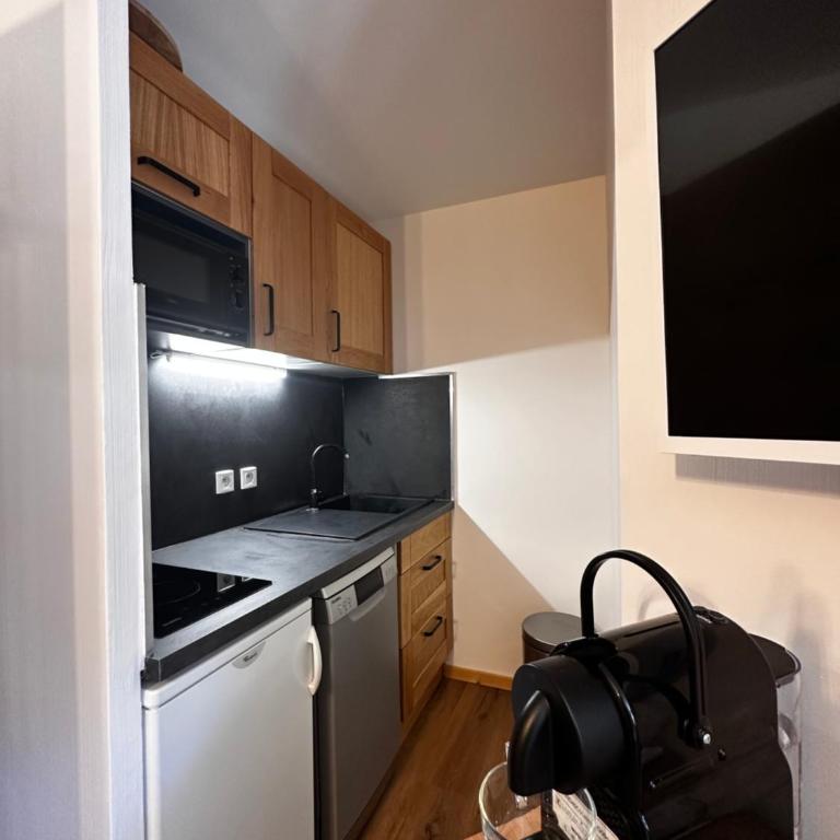 Appartement T2 6 personnes vue sur l’Eyssina - Two-Bedroom Apartment - 8