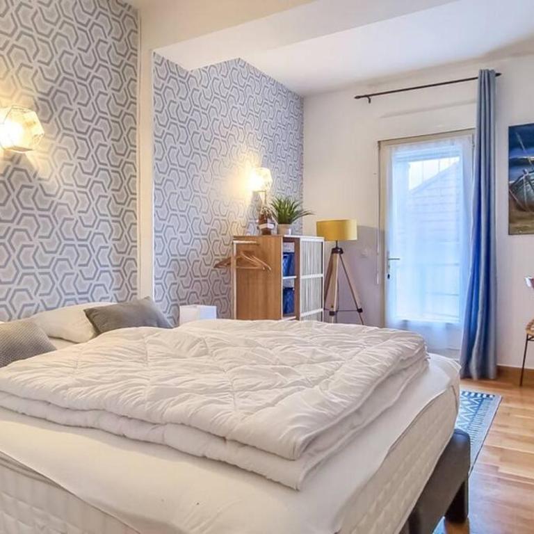 ROYAN - Villa La Cigale - 7 chambres / 16 couchages - Villa - 3