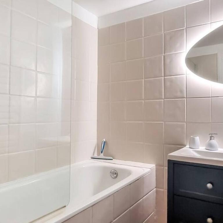 ROYAN - Villa La Cigale - 7 chambres / 16 couchages - Villa - 35