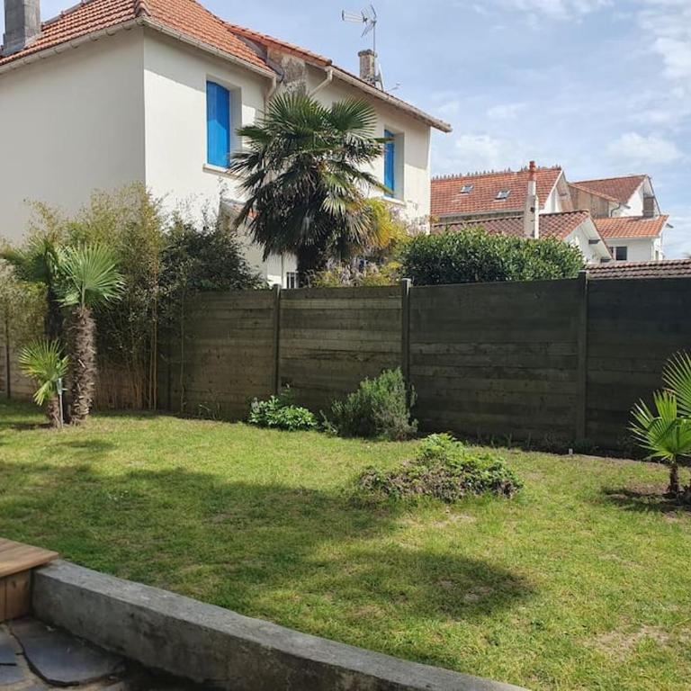 ROYAN - Villa La Cigale - 7 chambres / 16 couchages - Villa - 36