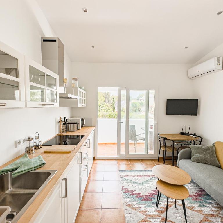 Casa María Top Floor Studio Apartment with Swimming Pool - Apartamento de 1 dormitorio - 14
