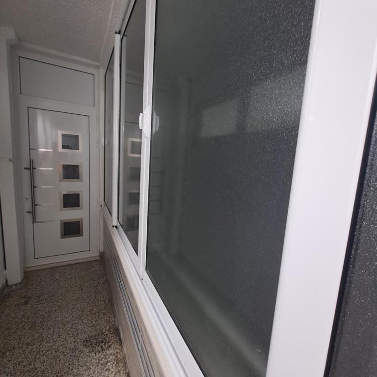 Apartman Ulcinj Boro - Two-Bedroom Apartment - 11