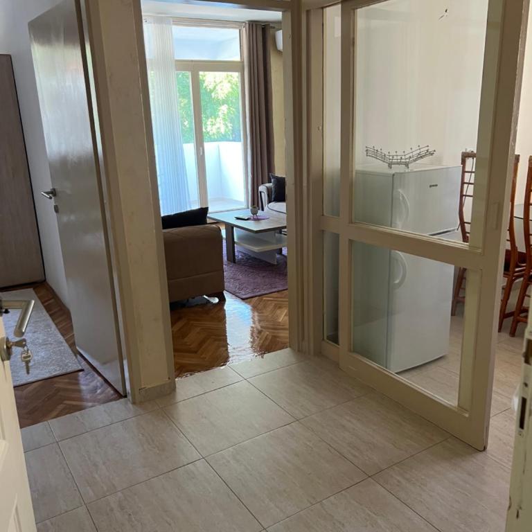 Sutomore Centar - Apartman sa 1 Spavaćom Sobom - 4