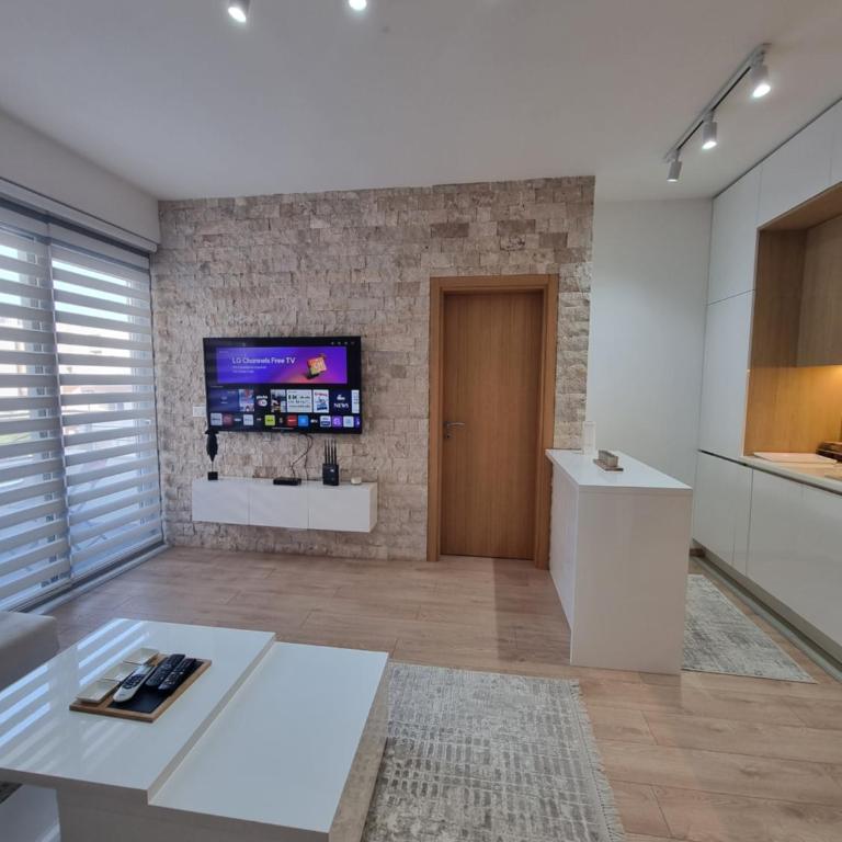Adrijana Apartments - One-Bedroom Apartment - 4