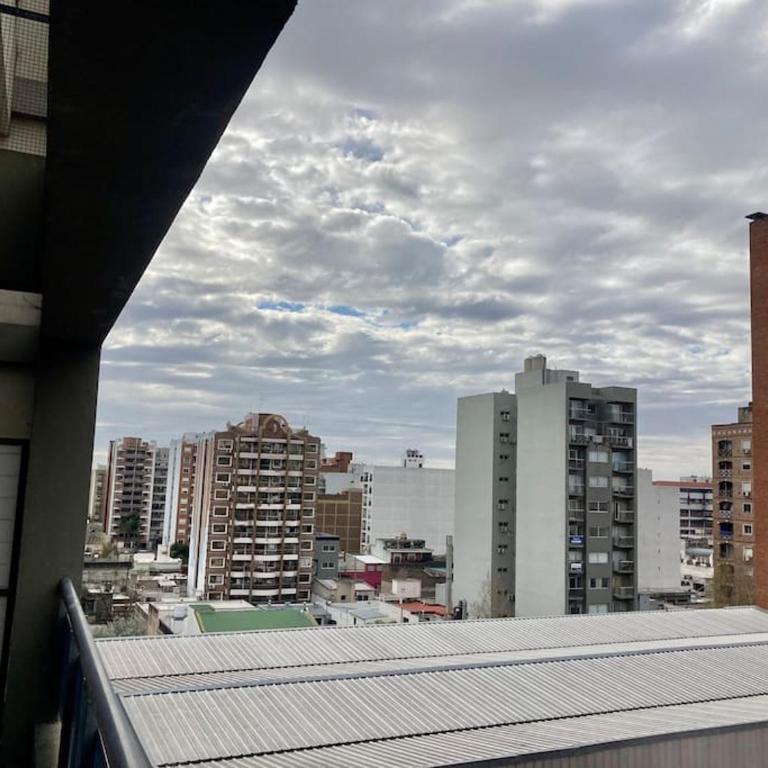 5-Súper Dpto en Morón centro - Apartamento de 1 dormitorio - 32