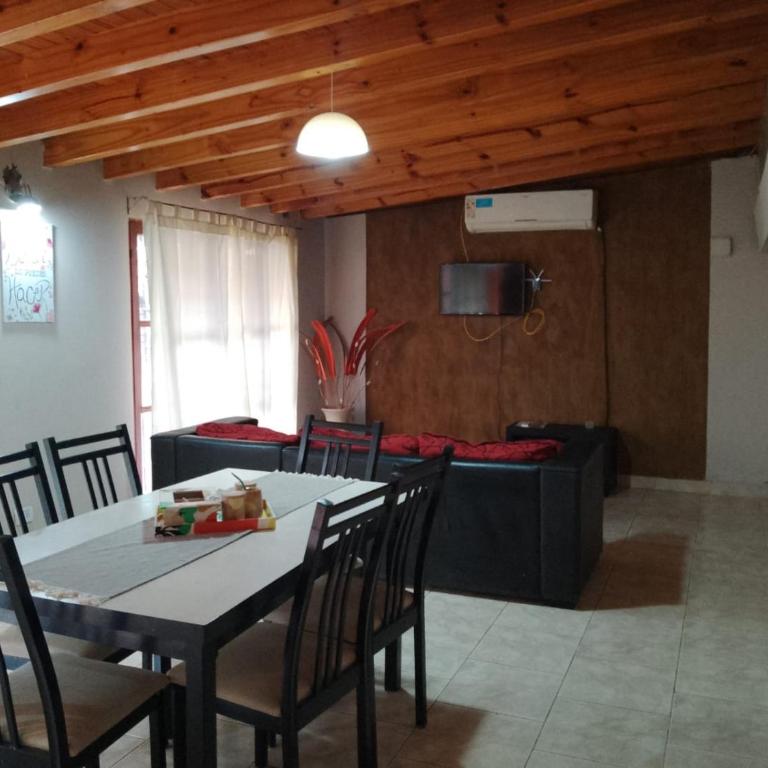 Casa , Maipu , Lunlunta, Mendoza - Apartamento de 2 dormitorios - 1