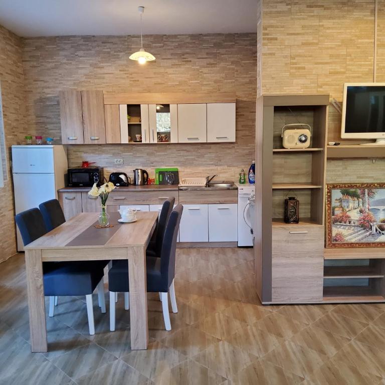 Holiday house - One-Bedroom House - 5