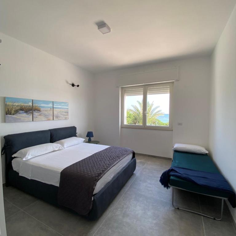Waterfront villa Tina - Three-Bedroom House - 3