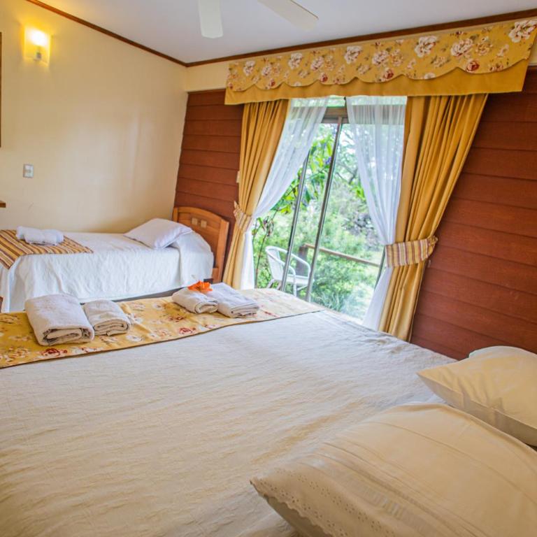 Hostal Uruhao - Triple Room - 5