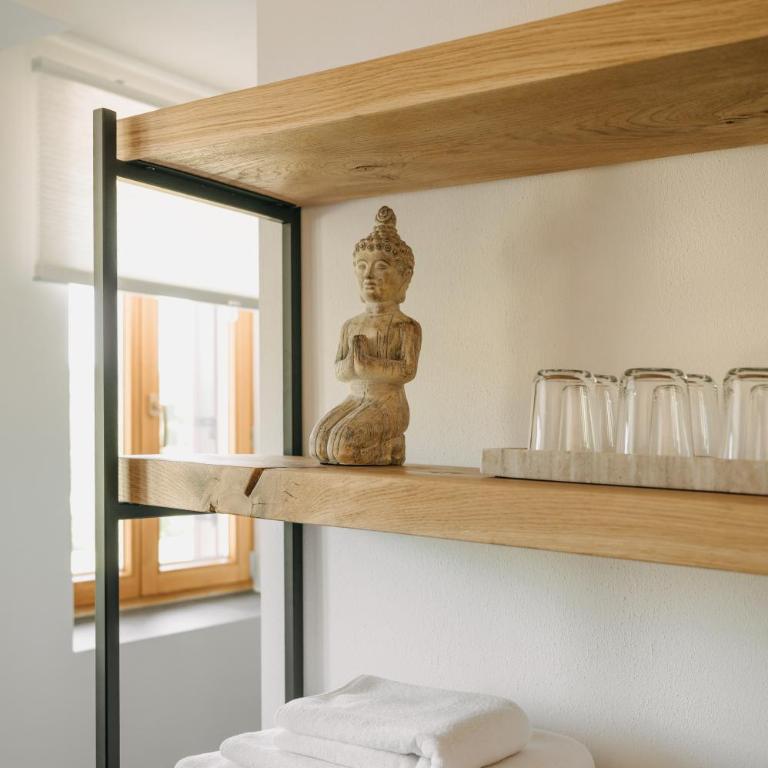 Mika Hof exklusive Apartments in Alleinlage mit Terrasse & Weitblick - Deluxe Apartment mit 2 Schlafzimmern - 14