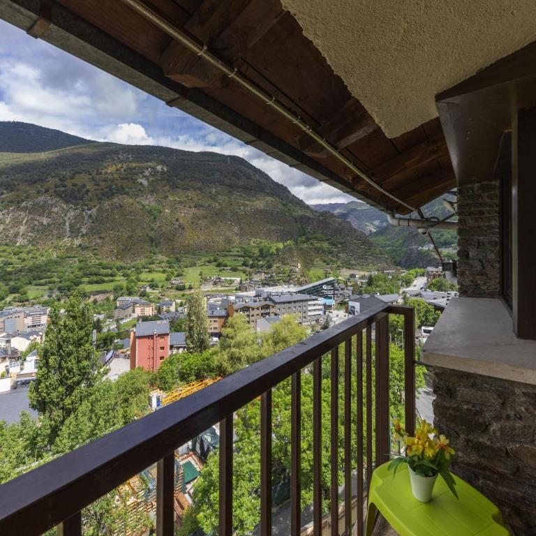 La Solana Apartaments & Spa - Appartement (4 Adultes) - Vue sur Montagne - 2