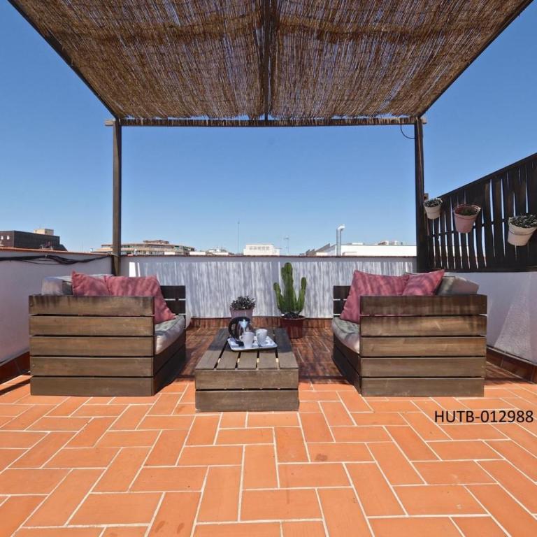 Sunny Rooftop Apartment - Apartment - 1