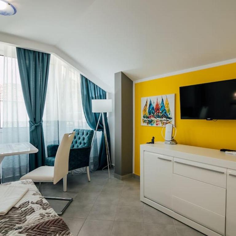 Charmy Studio Lux - One-Bedroom Apartment - 29