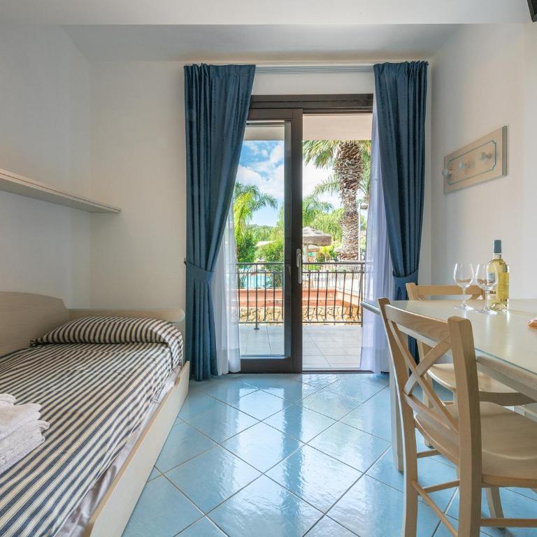 Green Village Resort - Appartamento con 2 Camere da Letto - 1