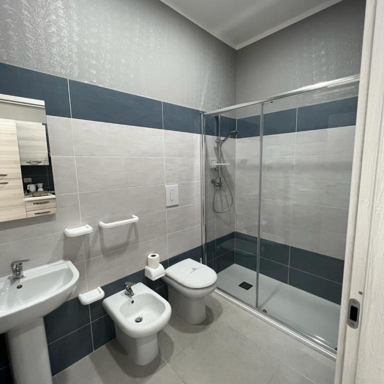 RICCIARDELLI HOLIDAY HOMES in paese di fronte al Mare - Casa Vacanze - 9