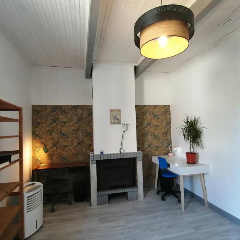 Maison 3 chambres+Centre ville+Terrase - Three-Bedroom House - 17