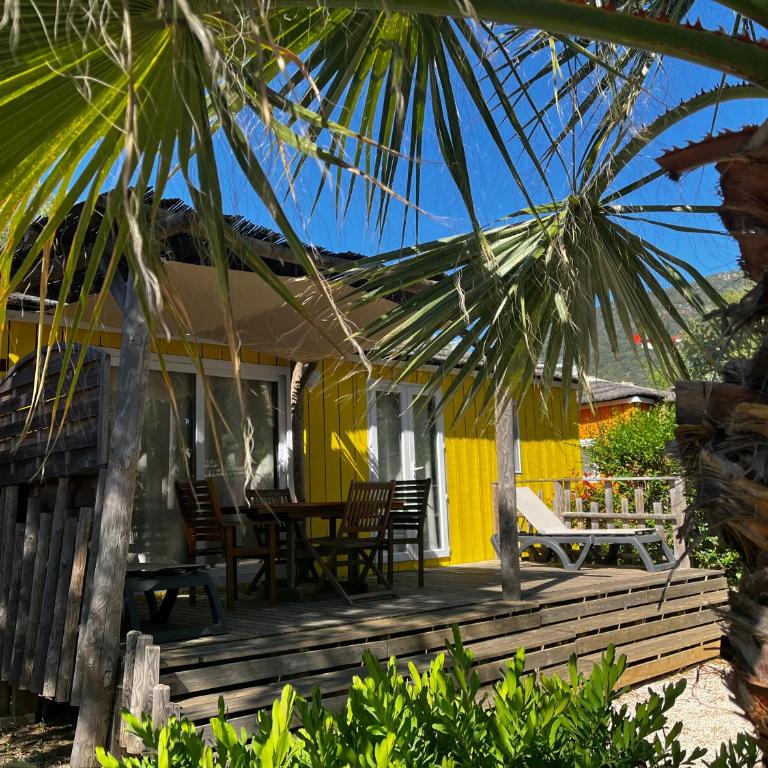 Camping de la Treille - Bungalow con aire acondicionado - 1