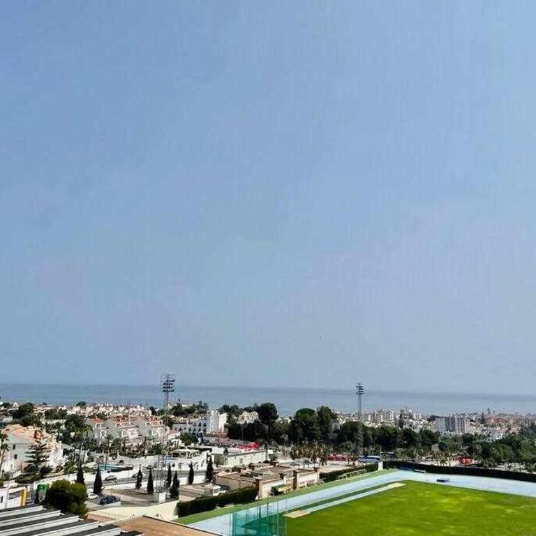 Ático con vistas al mar y en Nerja - Apartamento de 1 dormitorio - 10