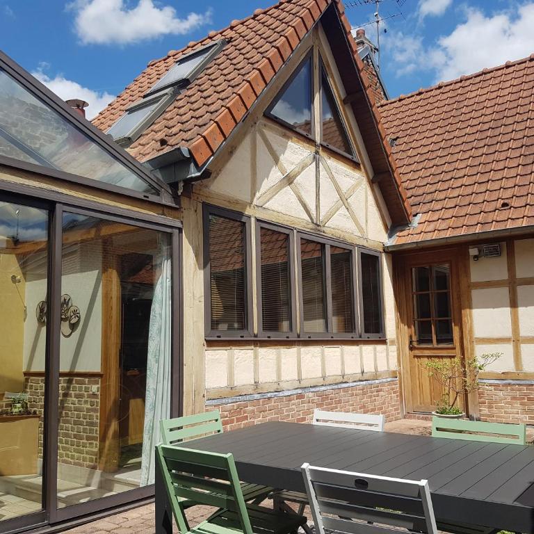 Maison de ville spacieuse et calme en plein coeur d'Amiens - Casa de 4 dormitorios - 1