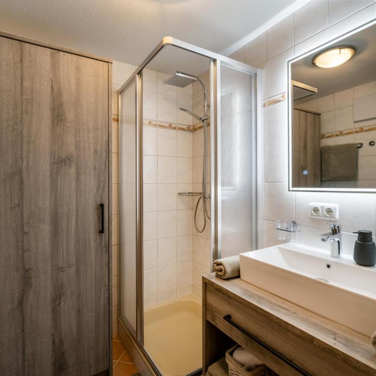 Ferienwohnungen Vordergriess - Apartment mit 2 Schlafzimmern und Balkon - 9
