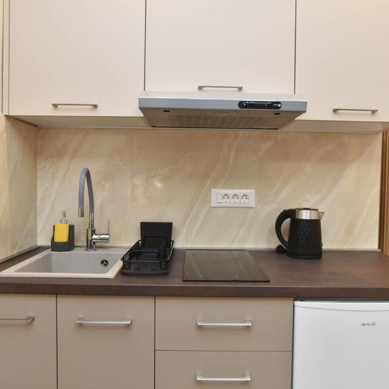 Apartments Jelušić - Studio - 8