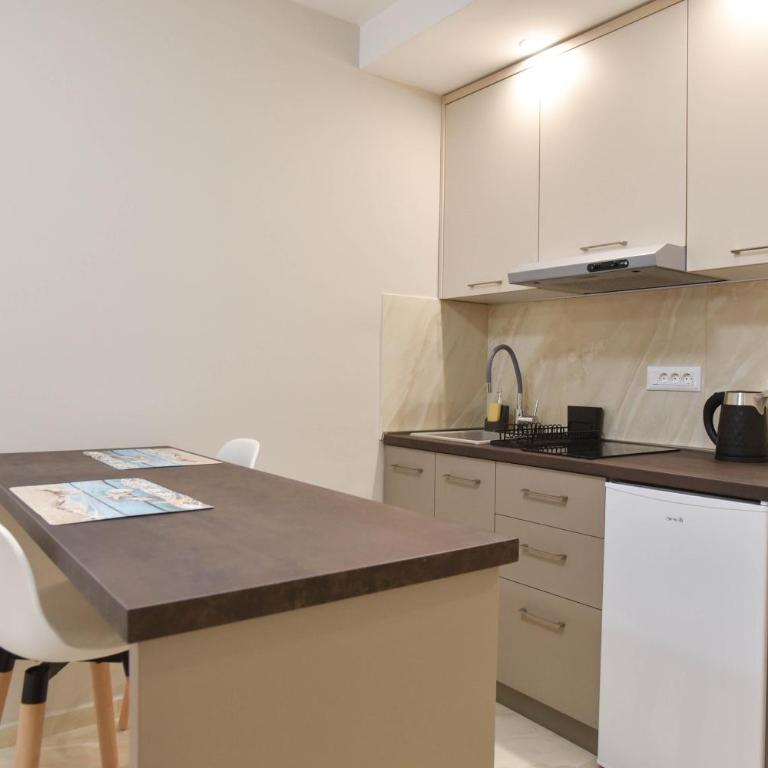 Apartments Jelušić - Studio - 3