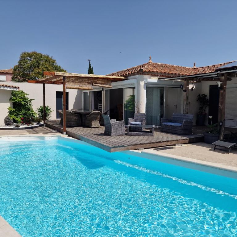 villa ORANANS - Villa 3 Chambres - 1