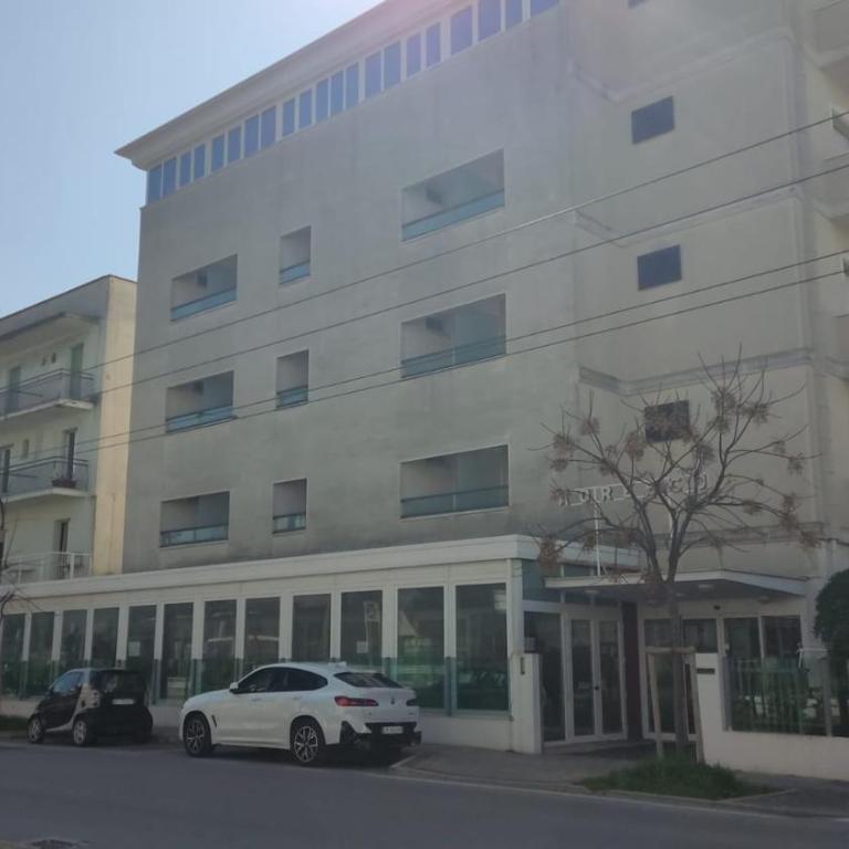 Hotel Moresco Riccione - Piscina Beach Village - Economy Double or Twin Room - 1