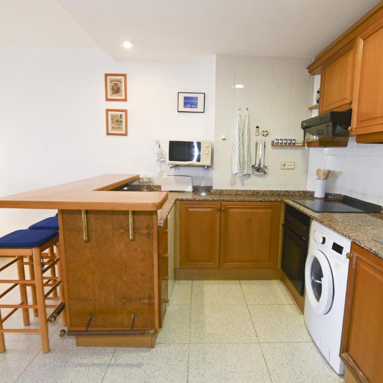 EDIFICIO CALPPLACE - Apartamento Estudio con vistas al mar - 8