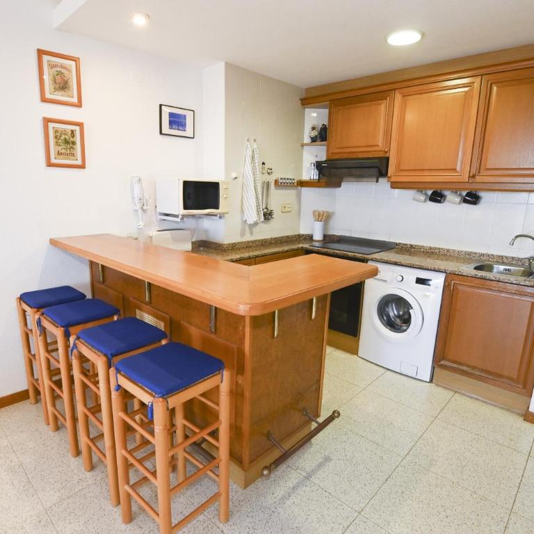 EDIFICIO CALPPLACE - Apartamento Estudio con vistas al mar - 11