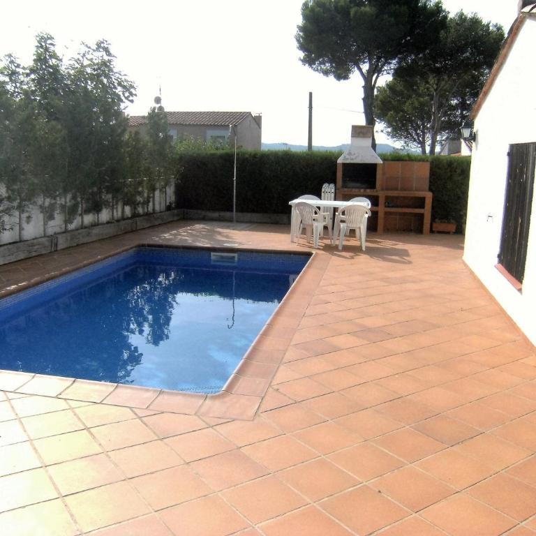 Casita Rosa - Four-Bedroom House - 5