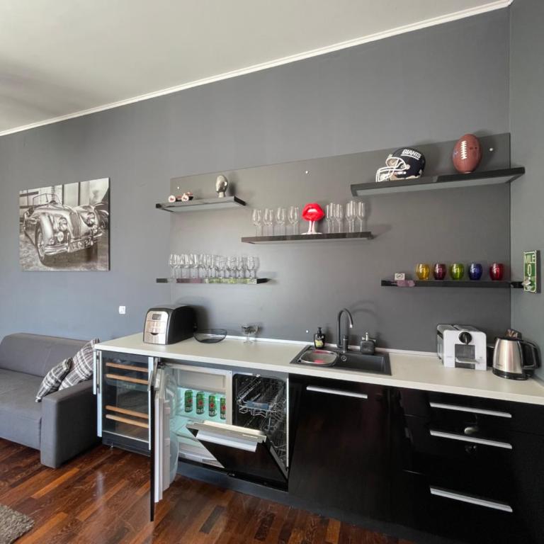 Selena - Five-Bedroom House - 76