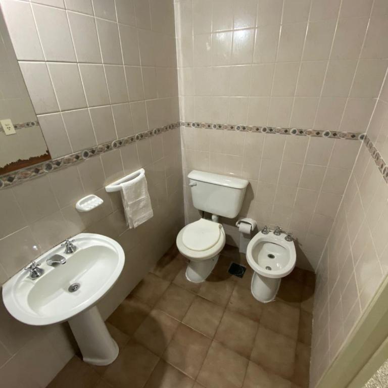 Departamento amplio con excelente ubicación - Apartamento de 1 dormitorio - 4