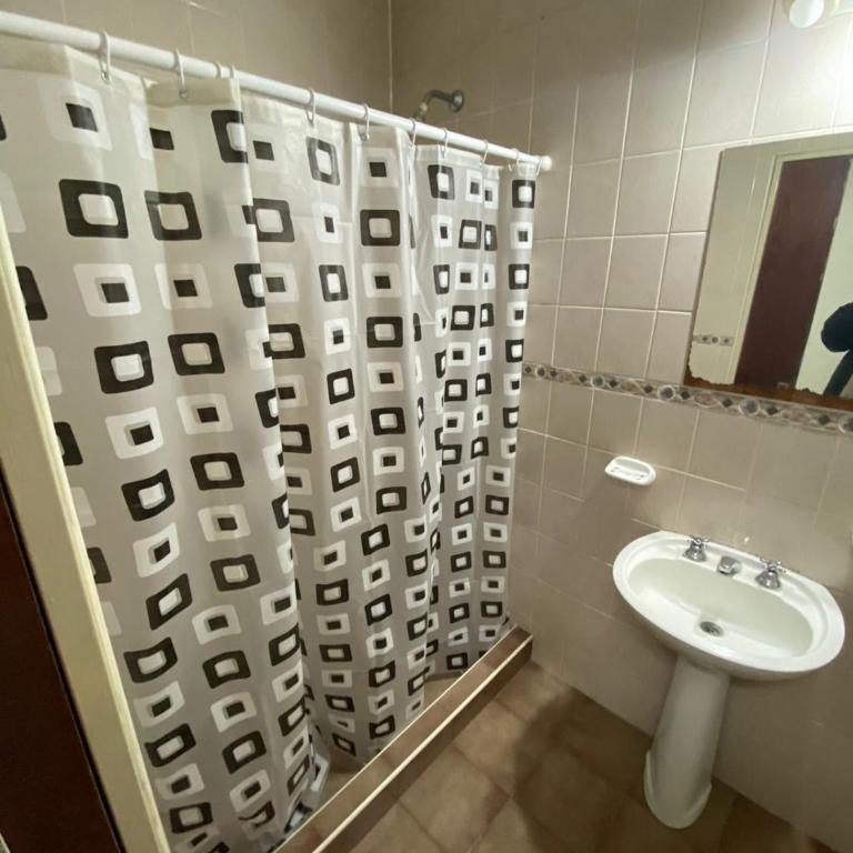 Departamento amplio con excelente ubicación - Apartamento de 1 dormitorio - 12