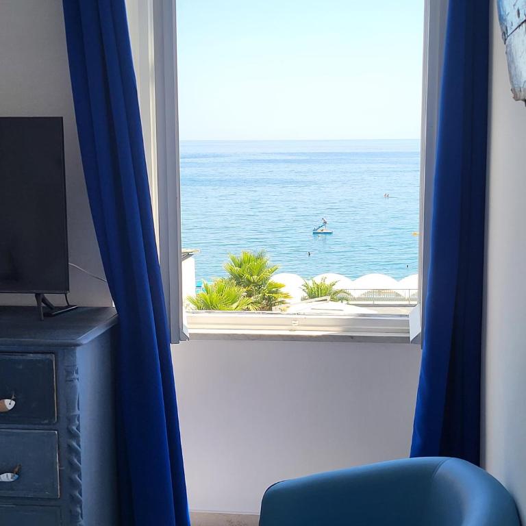 VarazzeSuite Endless Sea - Appartamento con 2 Camere da Letto - 8