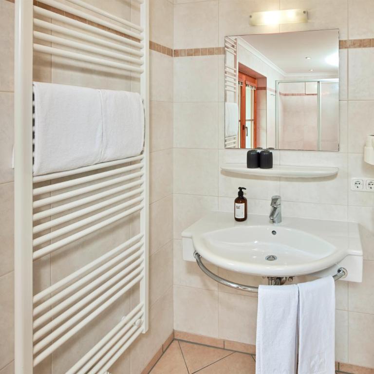 Hotel Gasthof Siggen - Apartment mit 1 Schlafzimmer - Nebengebäude - 4