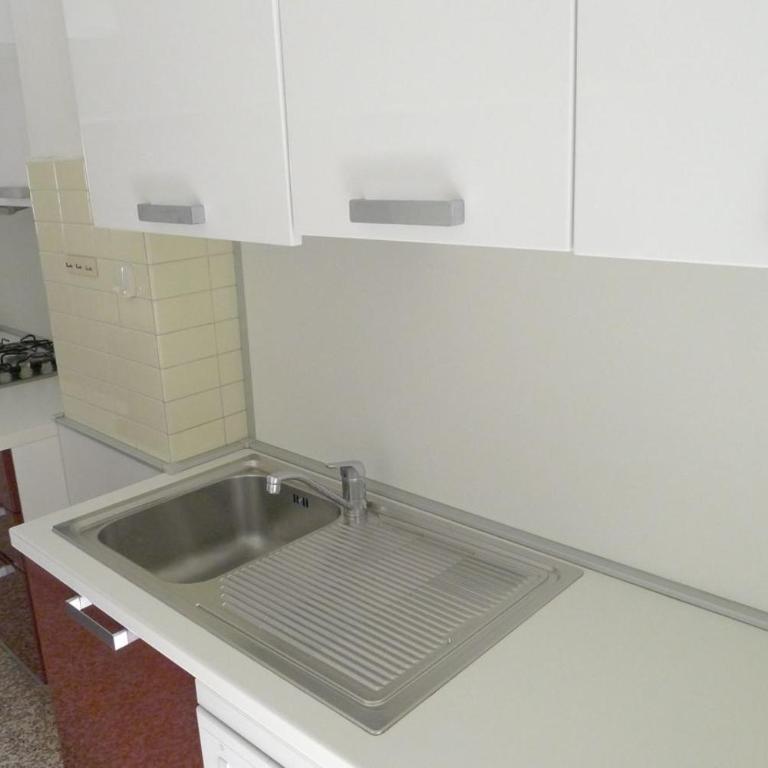 Centro Commerciale Apartments - Appartamento con 2 Camere da Letto - 9