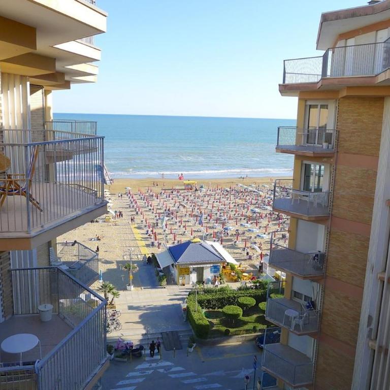 Centro Commerciale Apartments - Appartamento con 3 Camere da Letto - 3
