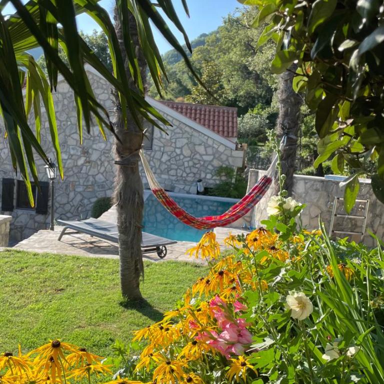 House in the Mountains near Budva - Kuća sa 3 Spavaće Sobe - 25