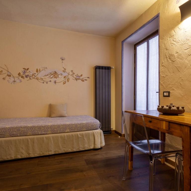 Domus Antica Aosta - Camera Matrimoniale Deluxe - 16