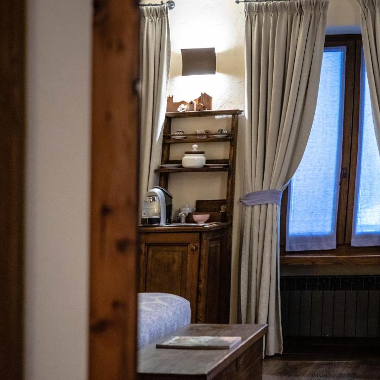 Domus Antica Aosta - Camera Matrimoniale Deluxe - 18